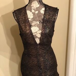 NWOT Deep plunge glitter dress